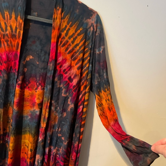 Colorful Tie-Dye Long Sleeve Cardigan - Picture 3 of 5